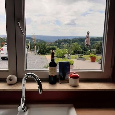 Le Calme De La Prairie De Liege Apartment Luaran gambar